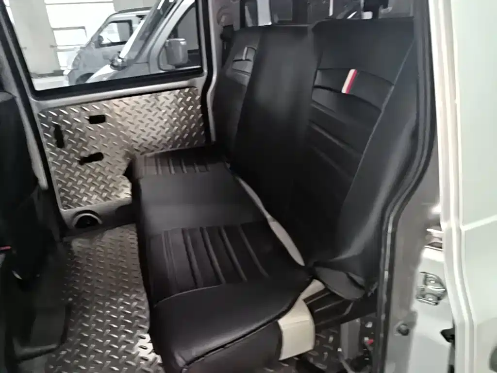 Wuling Motors Wuling Hongguang V 2024 2022 1.5L Power Take Edition Electric Power Steering LAR