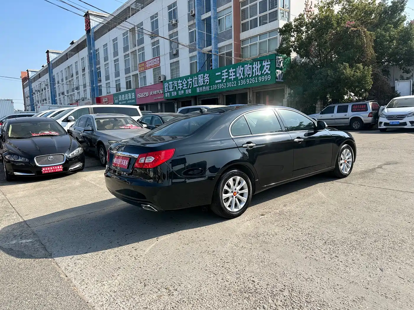 Hongqi H7 2015 2015 2.0T Luxury