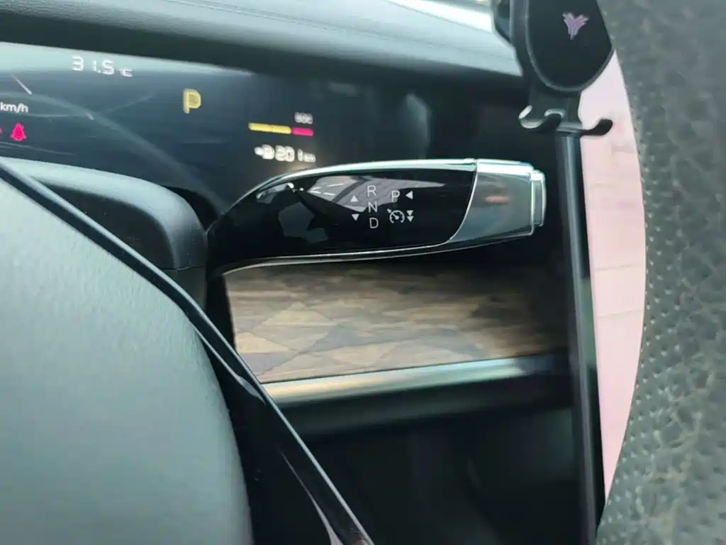 Nezha Auto Nezha S 2024 2023 Model Pure Electric 520km RWD Edition