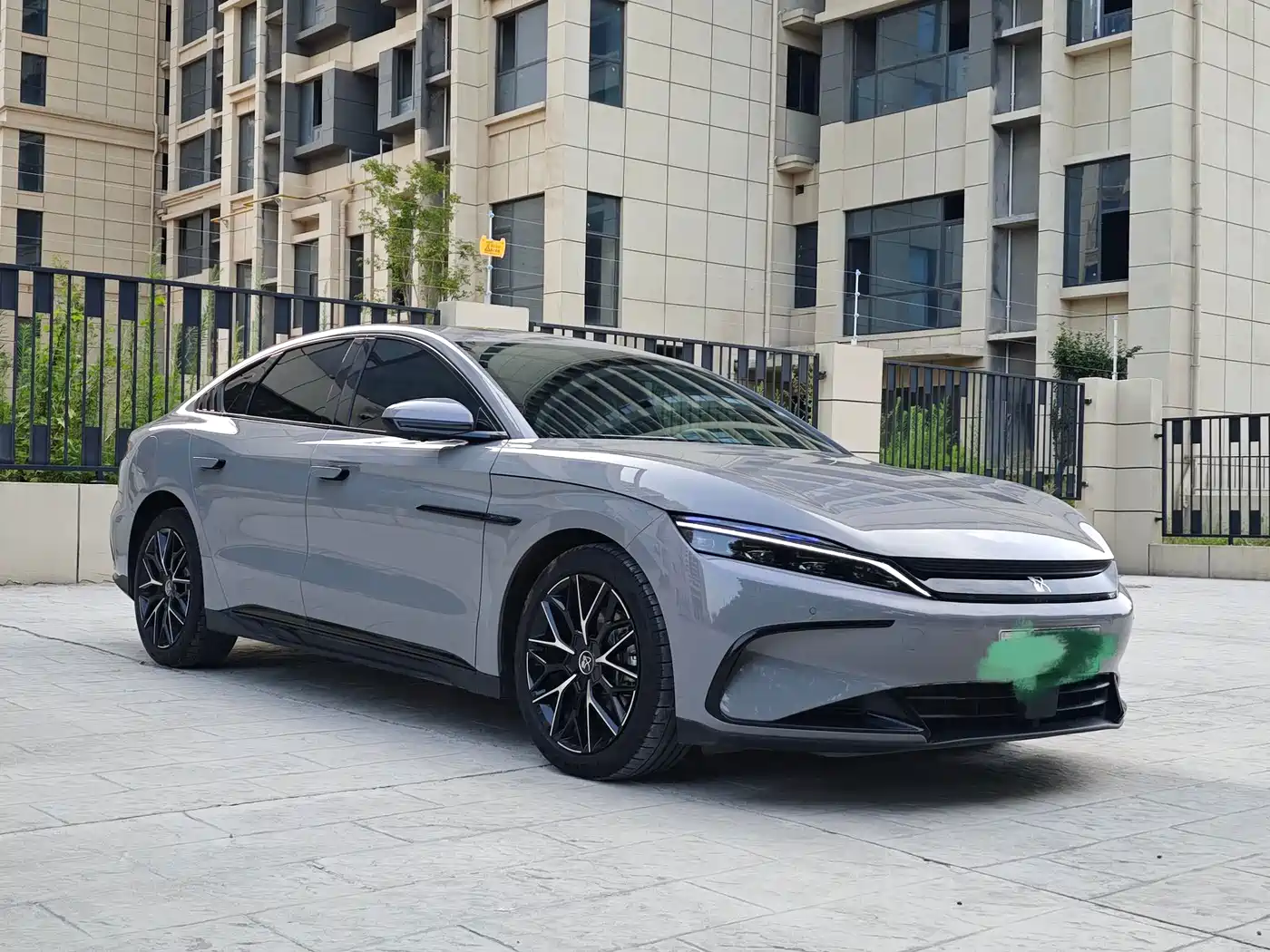 BYD Han 2025