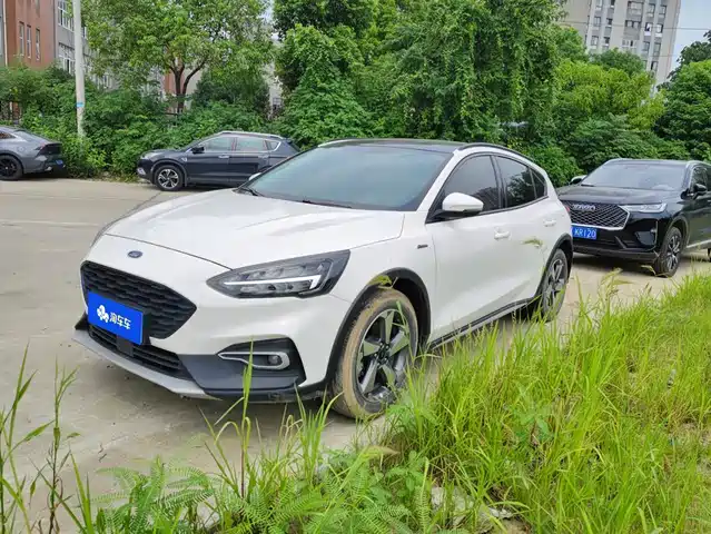 Ford Focus 2021