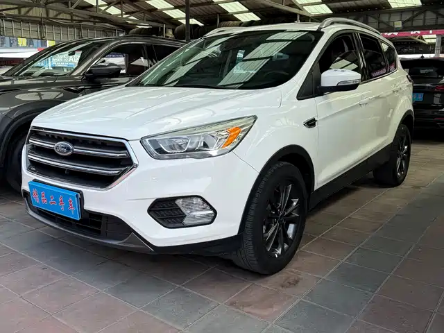 Ford Kuga 2019 EcoBoost 180 2WD Platinum Wing Edition China VI