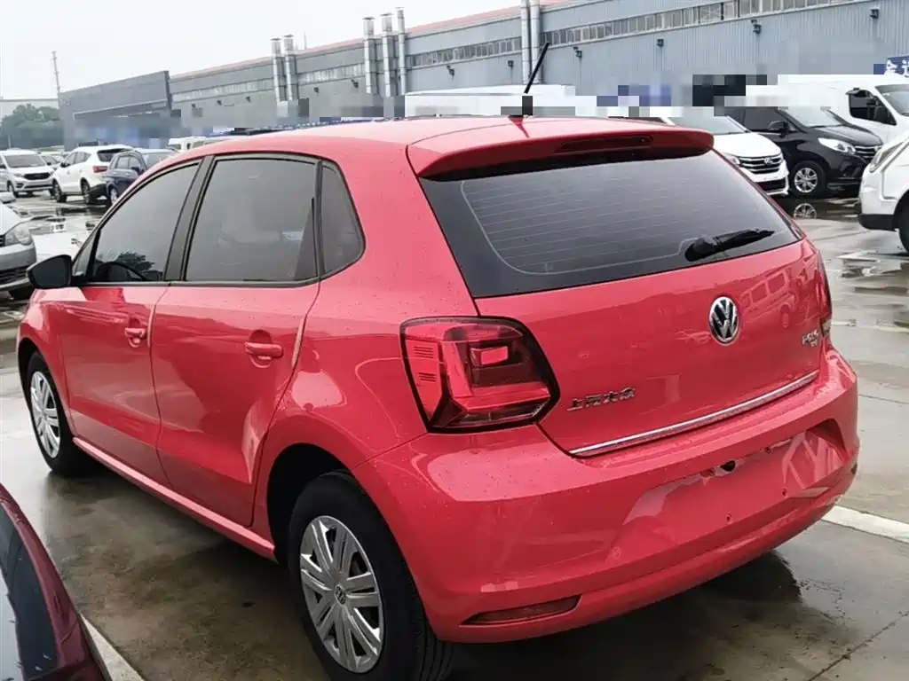Volkswagen Polo 2018 1.5L Auto Safe Drive фото 5