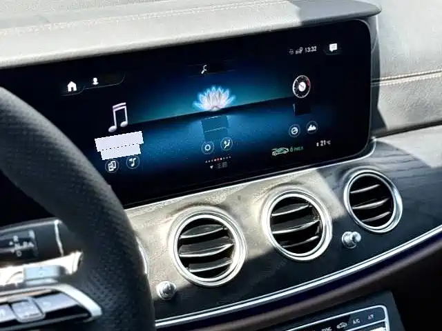 Mercedes-Benz E-Class 2023 E 300 L Sport Fashion фото 7
