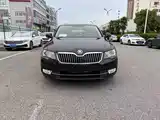 Photo 2 - Škoda Superb
