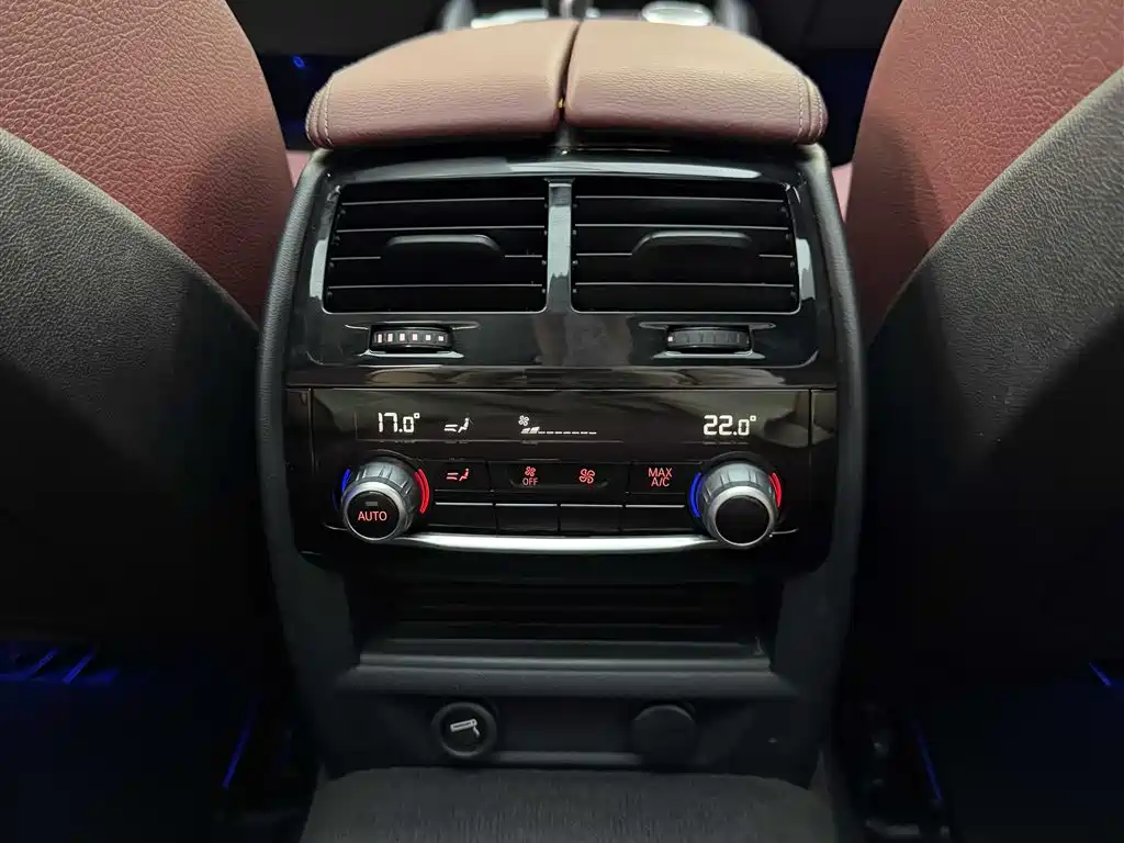 BMW 5 Series 2018 Facelift 530Li Exclusive M Sport Package фото 11