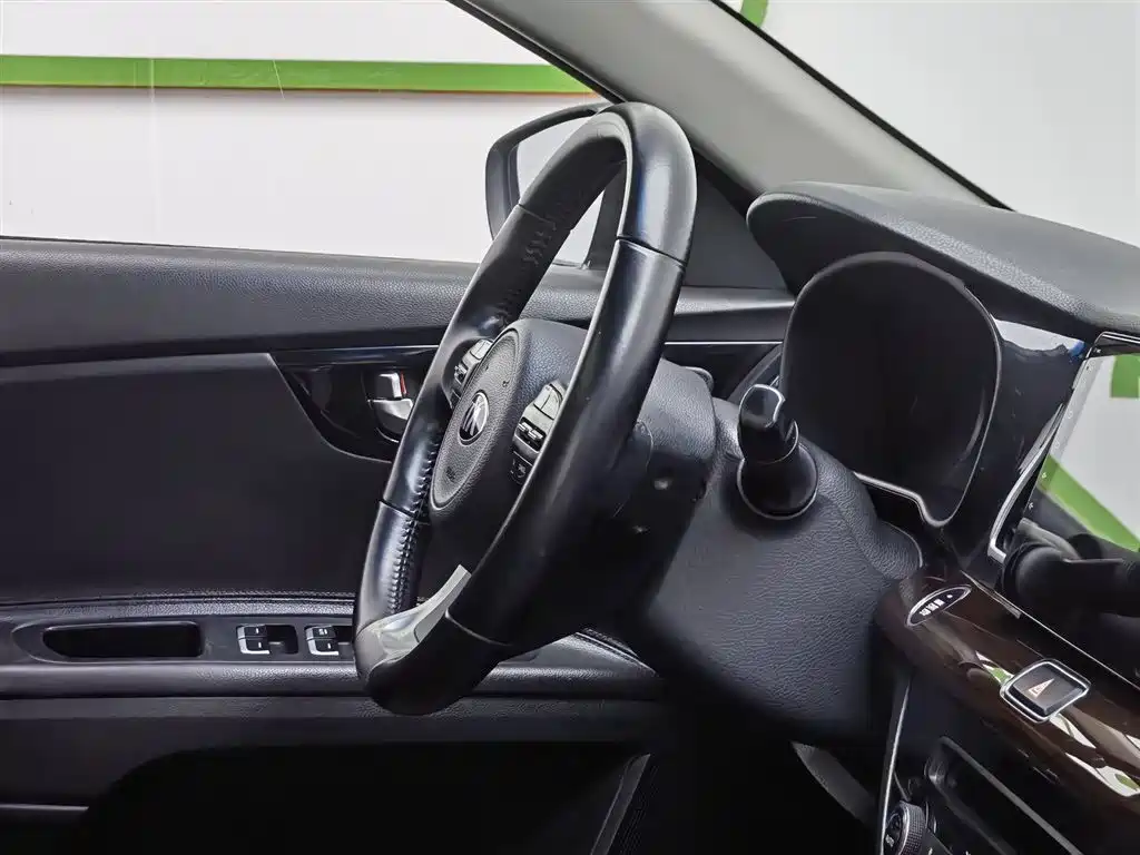 Kia K4 2014 1.8L Automatic DLX фото 22