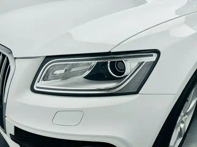 Audi Q5 2018 2017 Plus 40 TFSI Progressive