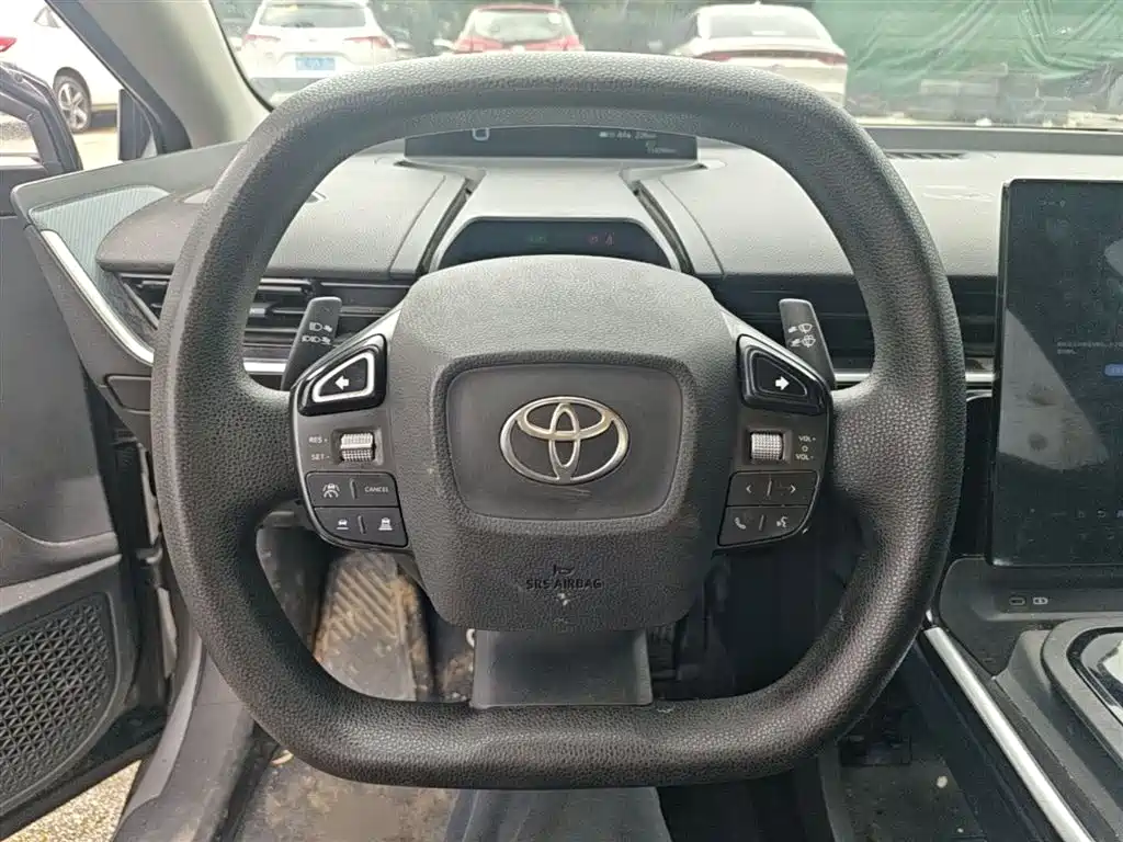 Toyota bZ3 2024 517km Elite PRO фото 7