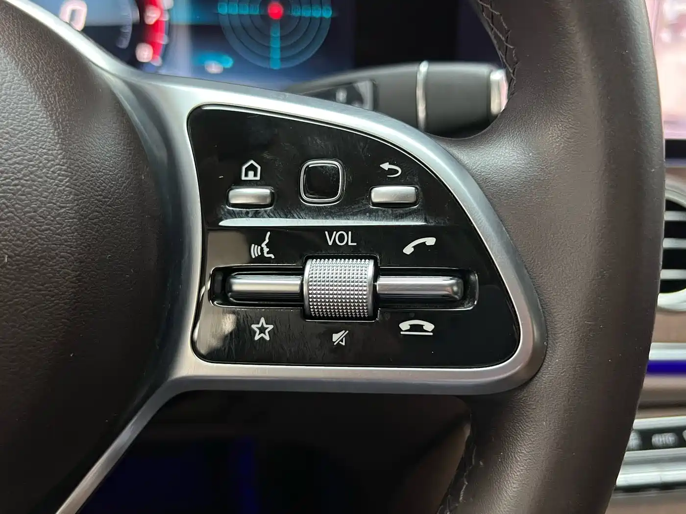 Mercedes-Benz E-Class 2020 Facelift E 300 L Exclusive фото 24