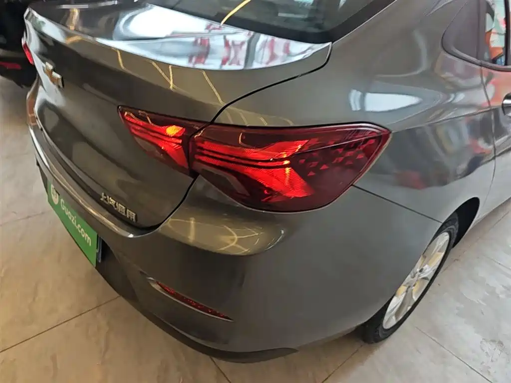 Chevrolet Cavalier 2020 325T Automatic Joy Edition фото 8