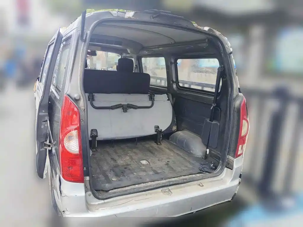 BAIC Weiwang 306 2014 2013 1.2L Value Basic 7-seater A12 China IV