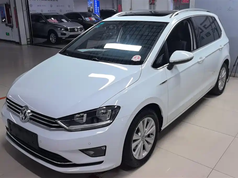 Volkswagen Golf Sportsvan 2016 230TSI Manual Progressive