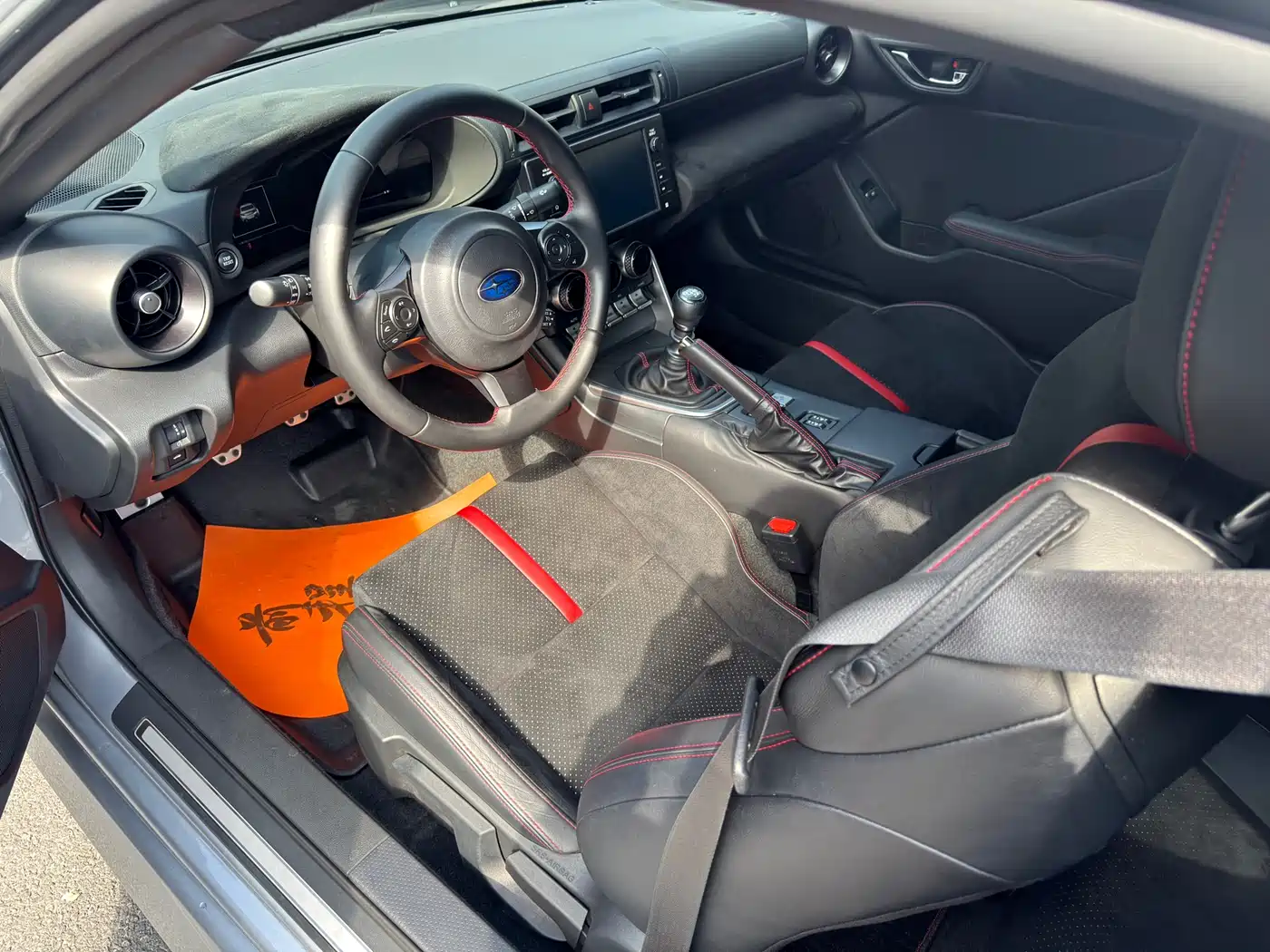 Subaru BRZ 2022 2.4L Manual фото 8