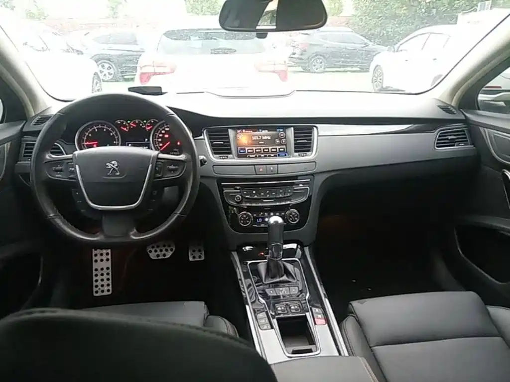 Фото 10 - Peugeot 508