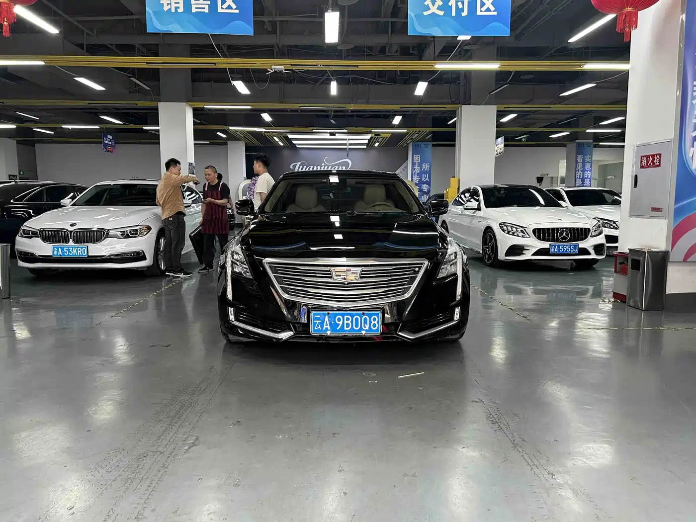 Cadillac CT6 2016 28T Platinum Edition фото 2