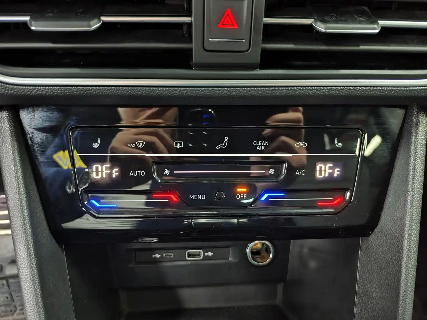 Volkswagen Tiguan L 2022 330TSI Automatic 2WD R-Line Flagship Edition фото 13
