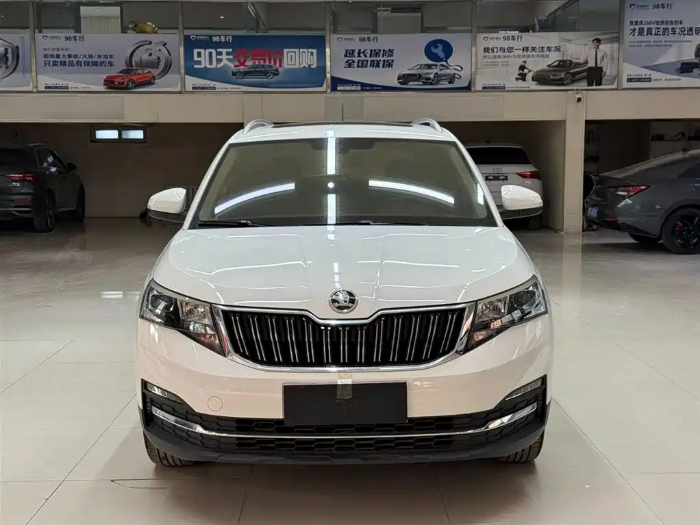 Škoda Kamiq 2022 1.5L Automatic Comfort Edition фото 2