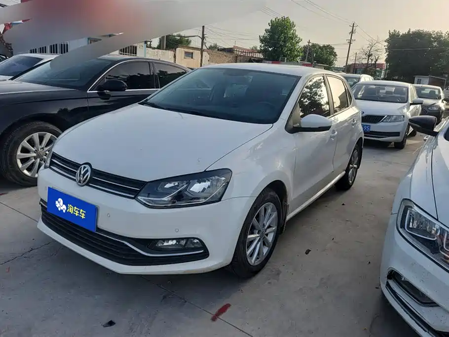 Volkswagen Polo 2014 1.6L Automatic Luxury Edition