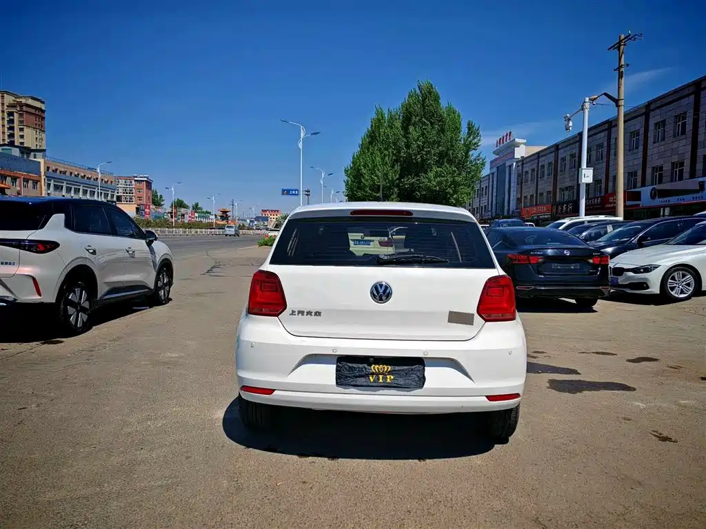 Volkswagen Polo 2018 1.5L Auto Comfort фото 8