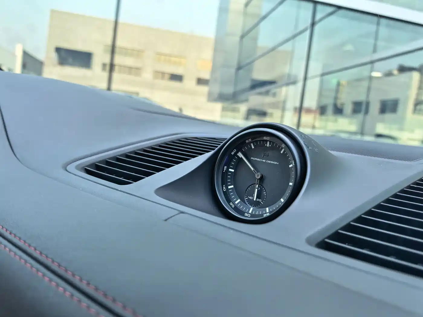 Porsche Cayenne 2023 Cayenne 3.0T Platinum Edition фото 10