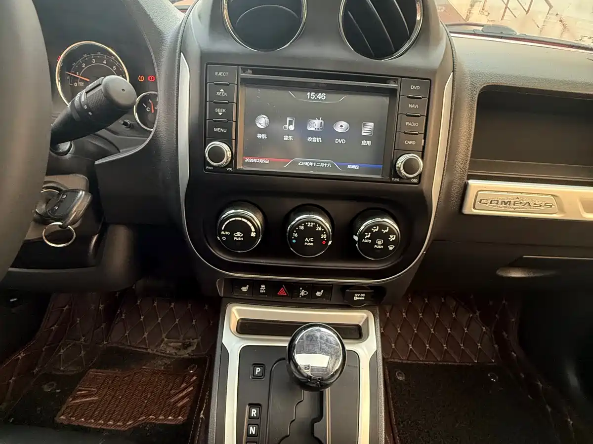 Jeep Compass (Import) 2015 2014 Facelift 2.0L 2WD Elite Edition