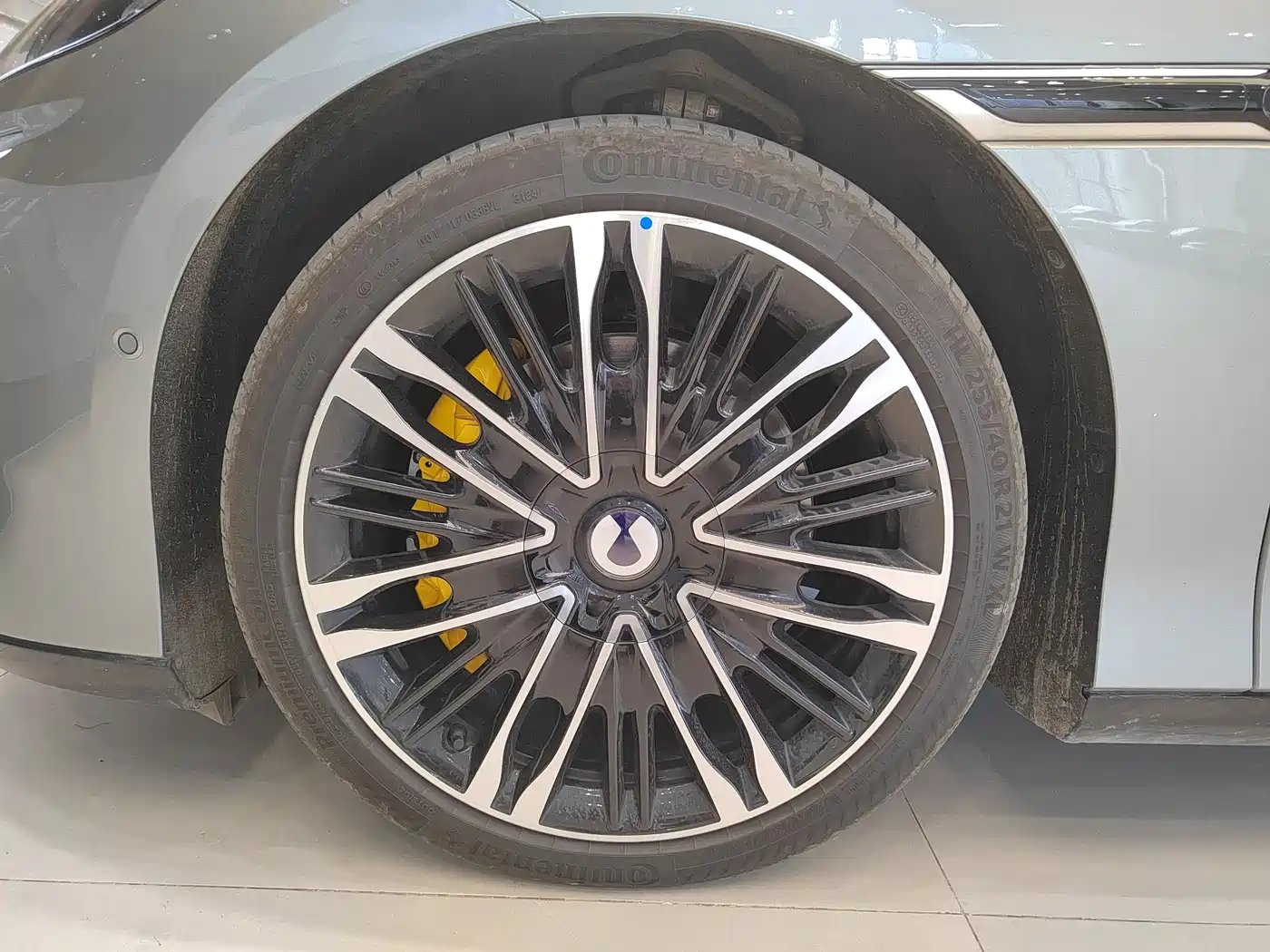 Denza Z9GT 2024 1100 AWD Ultra Edition фото 15
