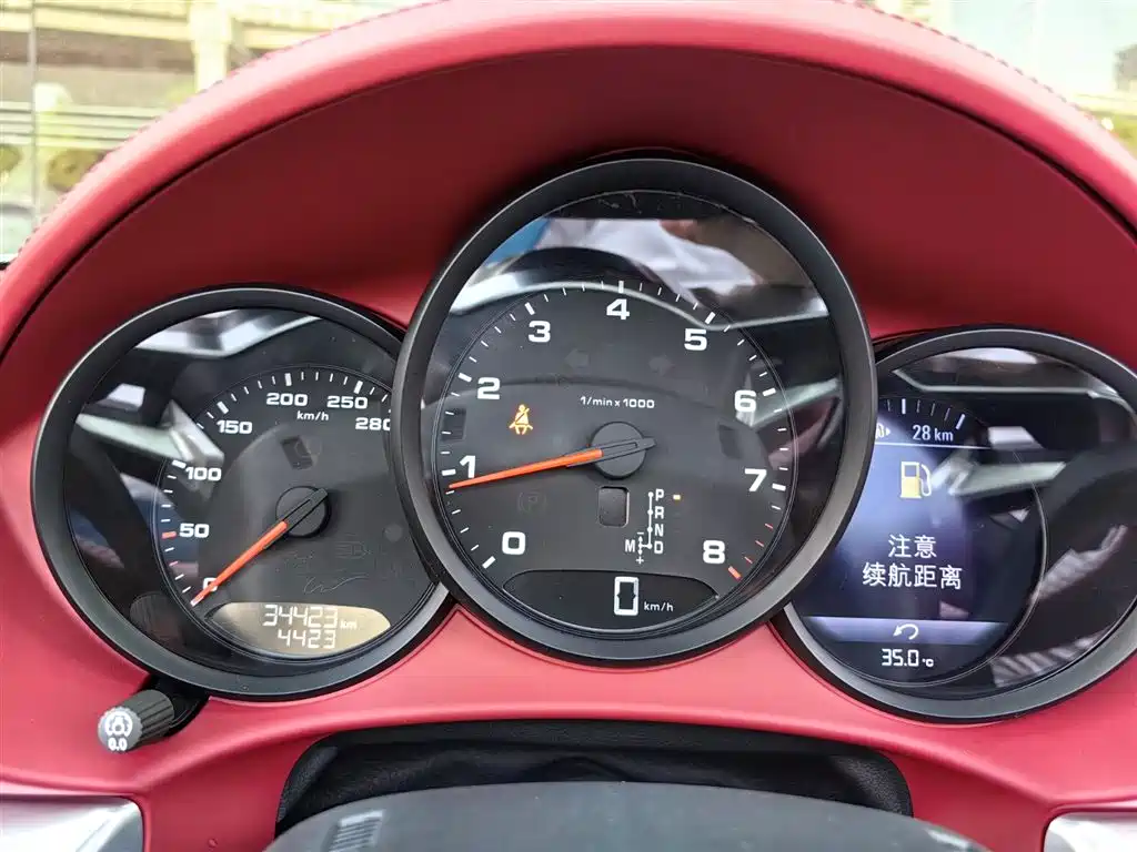 Porsche 718 2022 Boxster 2.0T фото 17