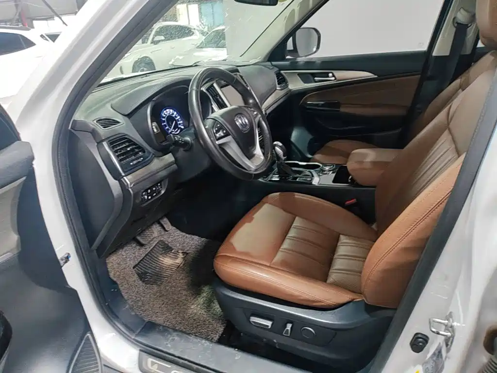 Changan CS95 2017 2017 2.0T 2WD Intelligent Expansion Edition