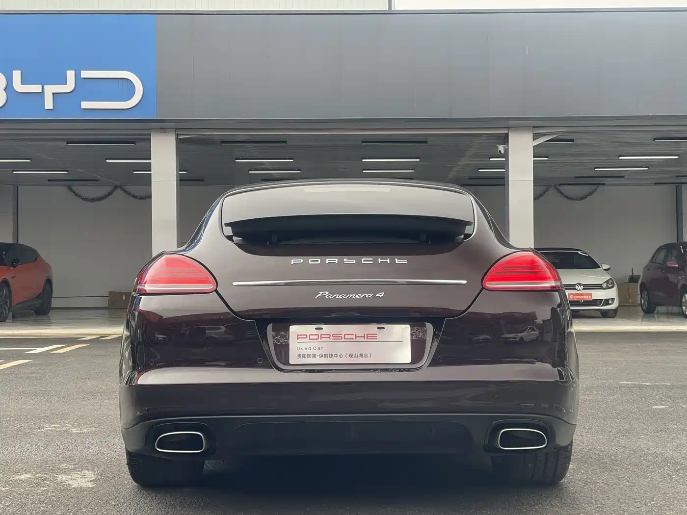 Porsche Panamera 2010 Panamera 4 3.6L фото 19