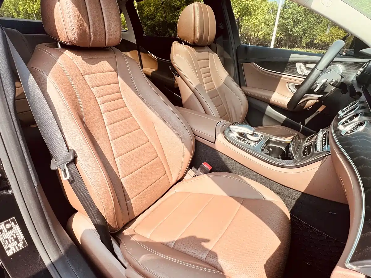 Mercedes-Benz E-Class 2016 E 300 L Sport Fashion Type фото 12