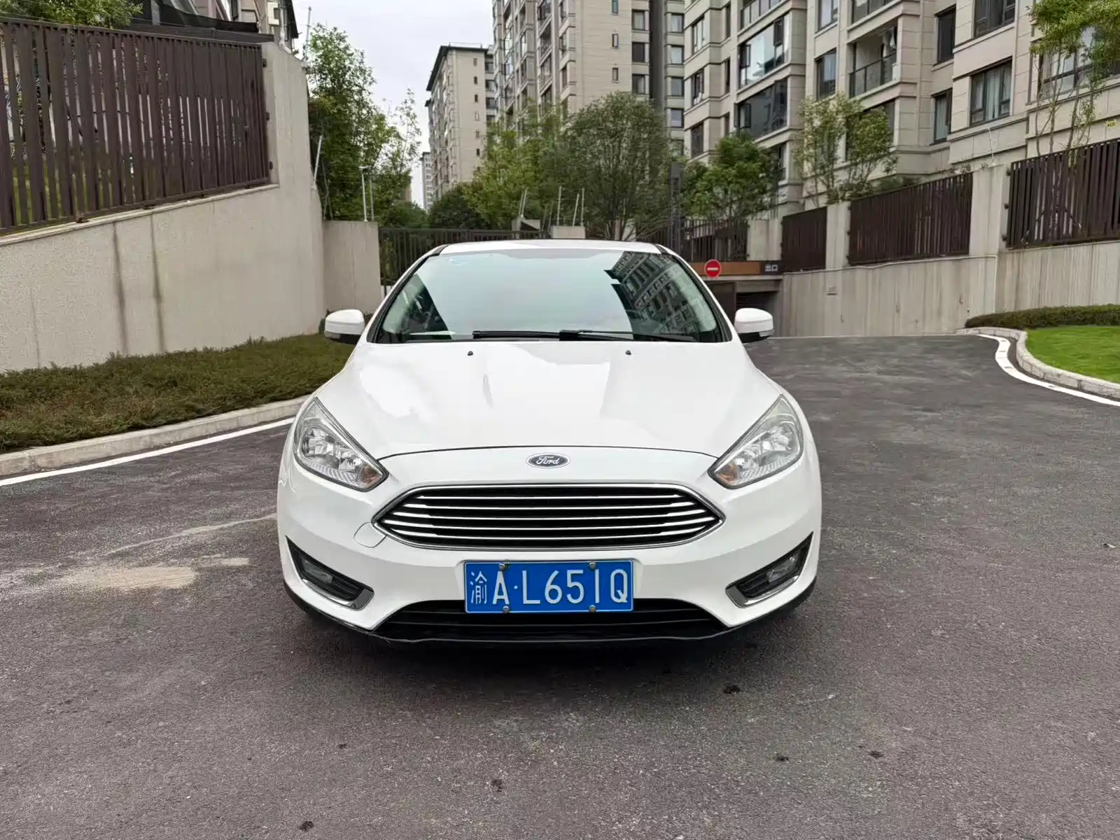 Фото 2 - Ford Focus