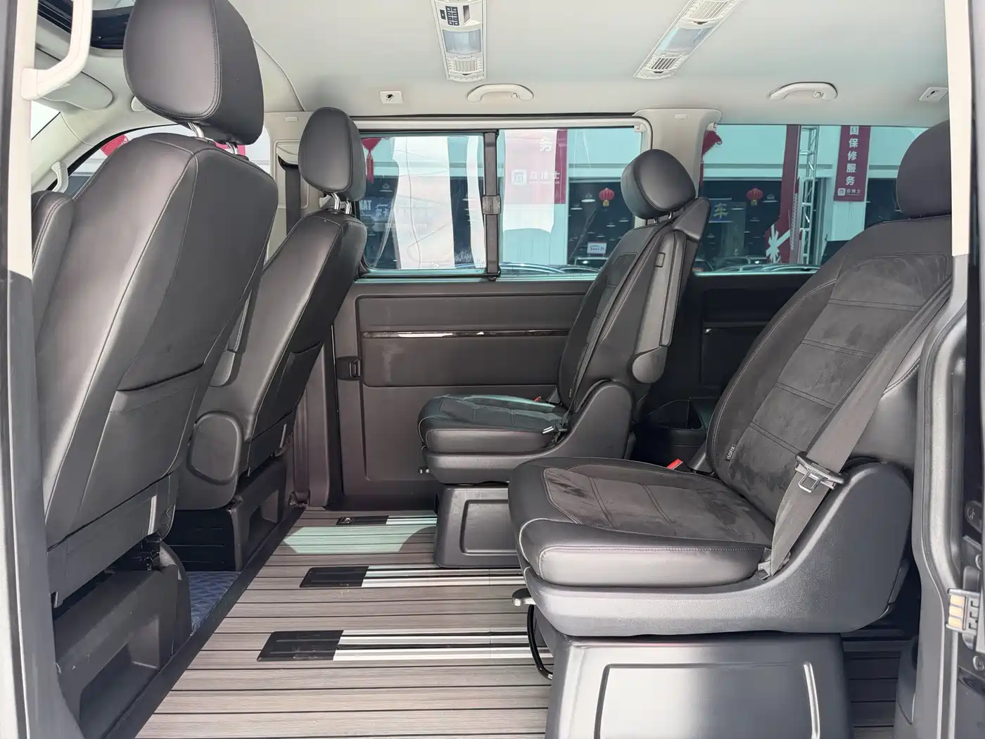 Volkswagen Multivan 2019 2019 2.0TSI 4WD Premium 7-seater
