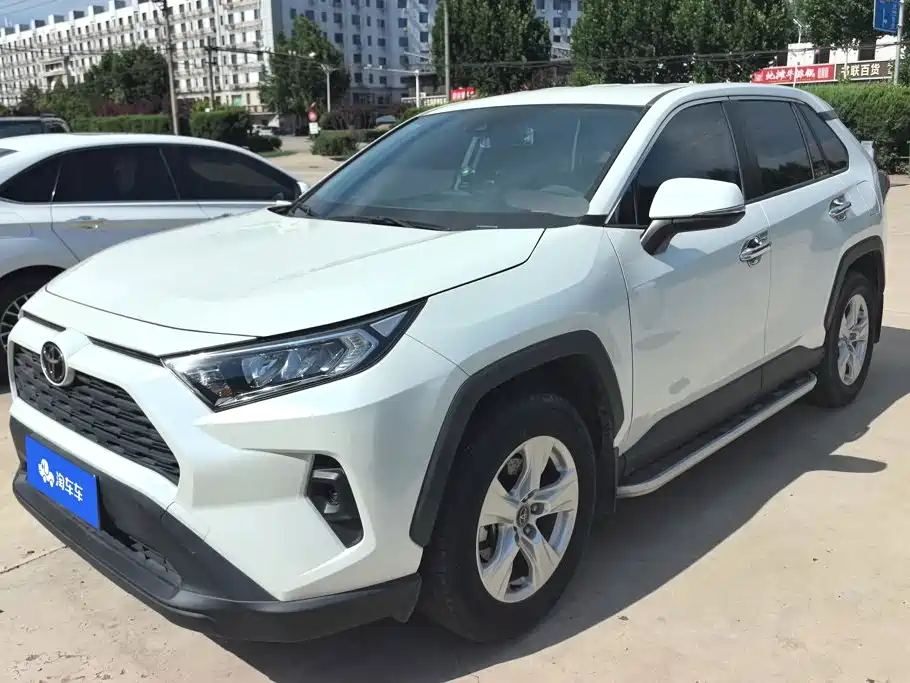 Toyota RAV4 Rongfang 2023 2.0L CVT 2WD Urban Edition