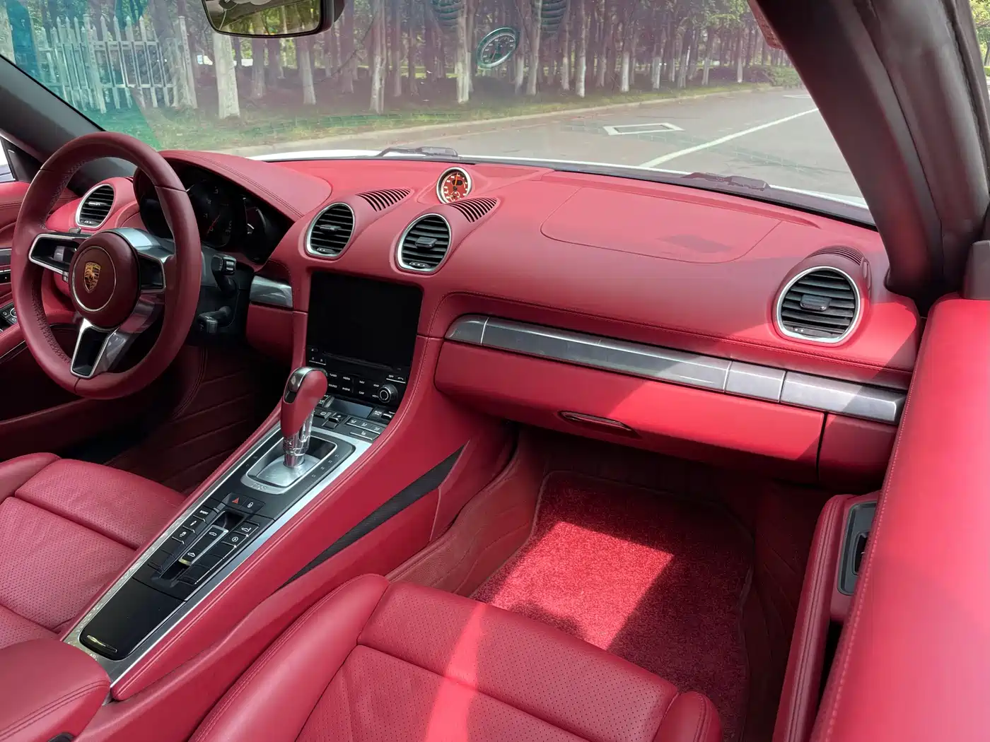 Porsche 718 2016 Boxster 2.0T фото 9
