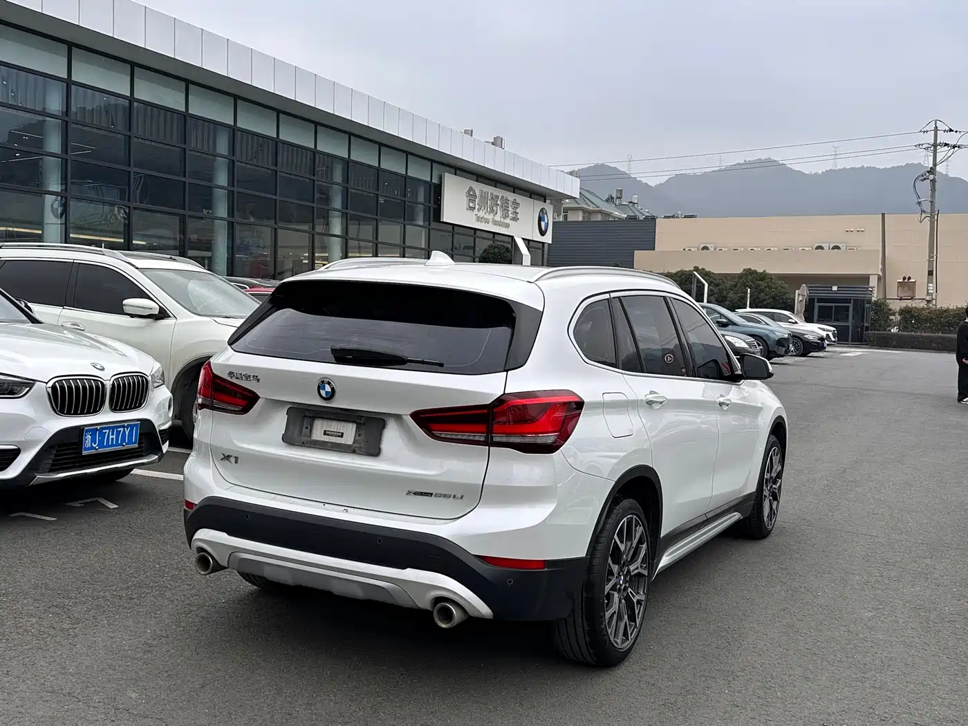 BMW X1 2021 xDrive25Li Exclusive фото 11