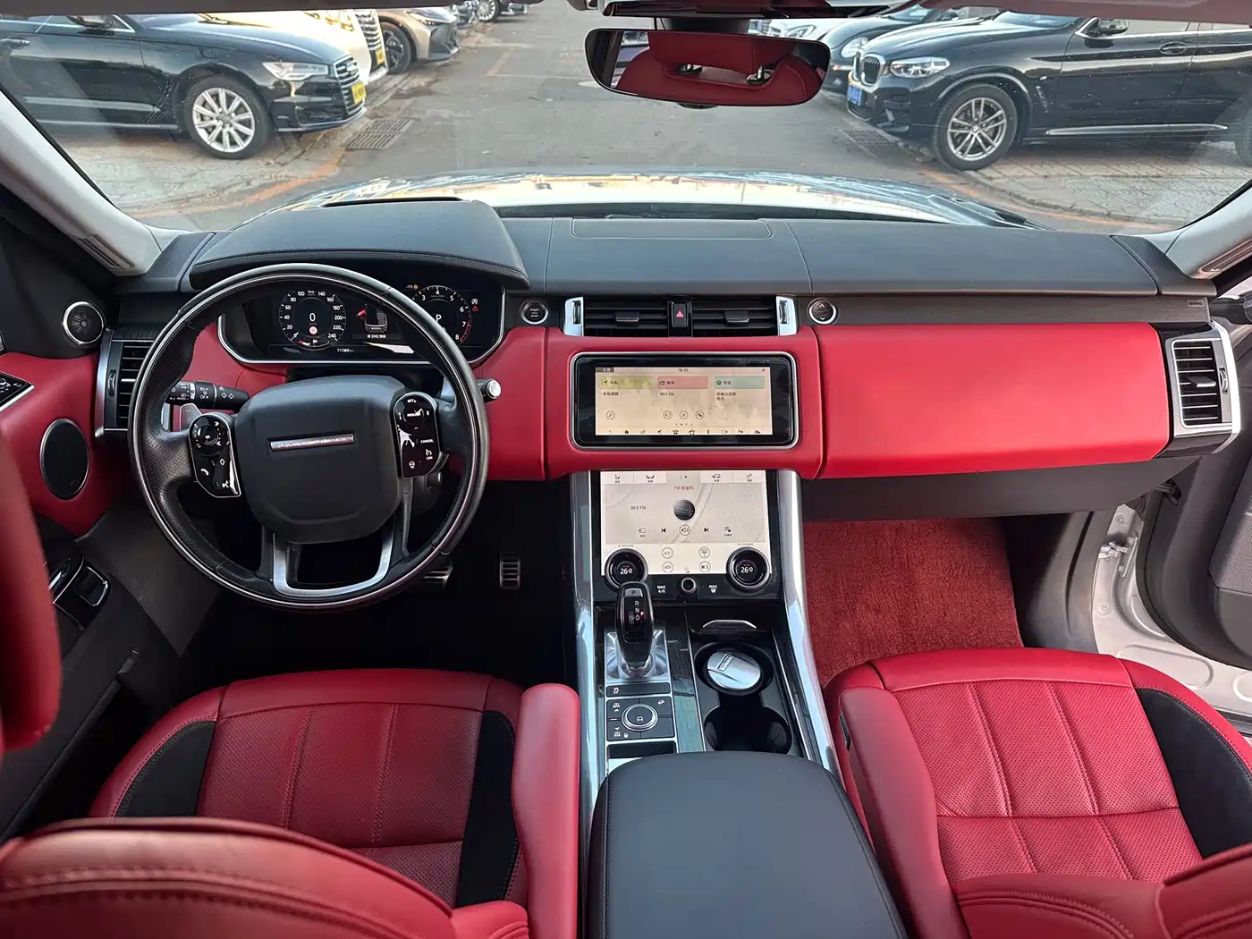 Land Rover Range Rover Sport 2022 3.0 L6 Gloss Black Edition фото 11