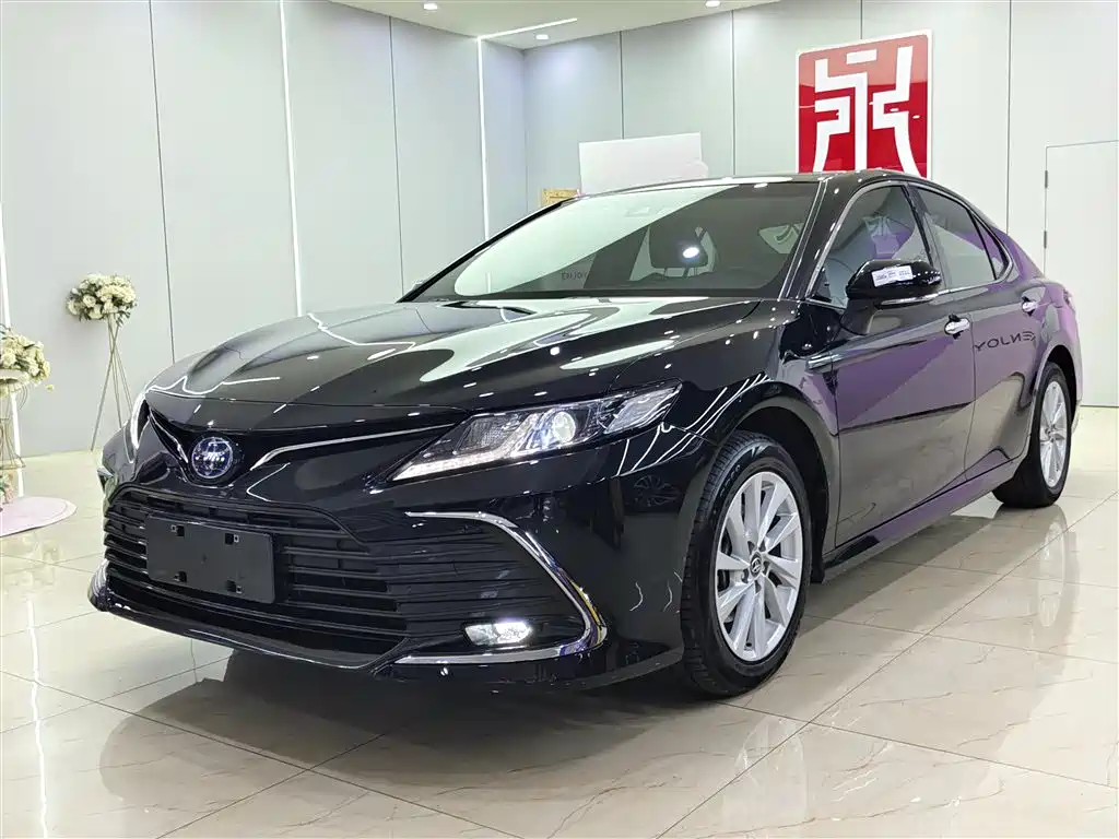 Toyota Camry 2021 Hybrid 2.5HGVP Leading Edition
