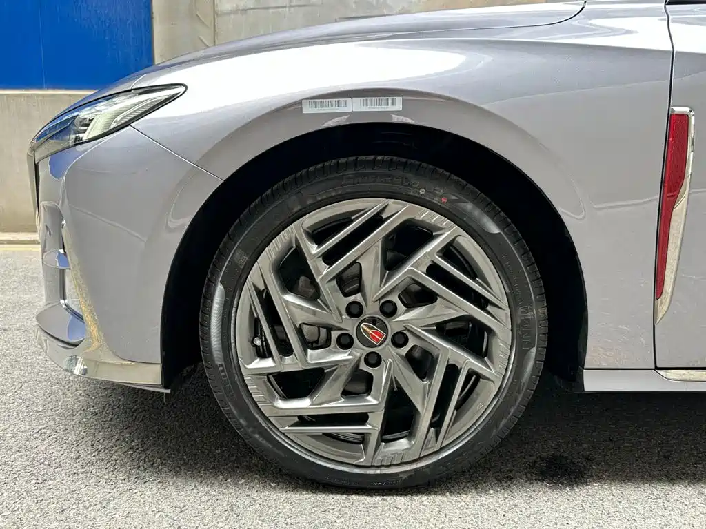 Hongqi H6 2023 2023 2.0T Premium Edition