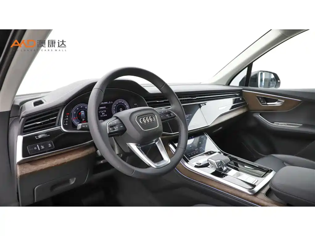 Audi Q7 2023 45 TFSI quattro S line Sport фото 6