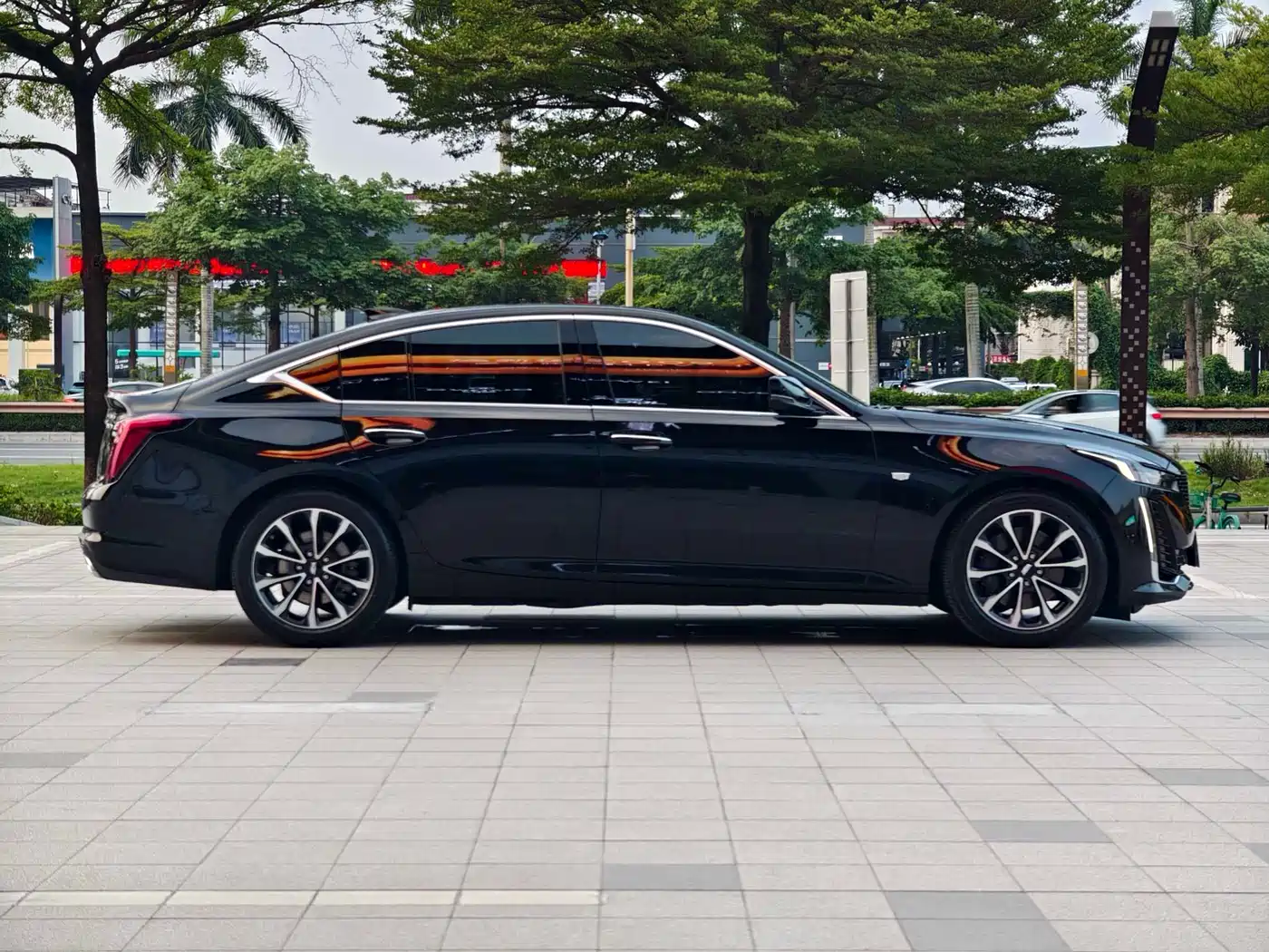 Cadillac CT5 2022 28T Premium Edition фото 9
