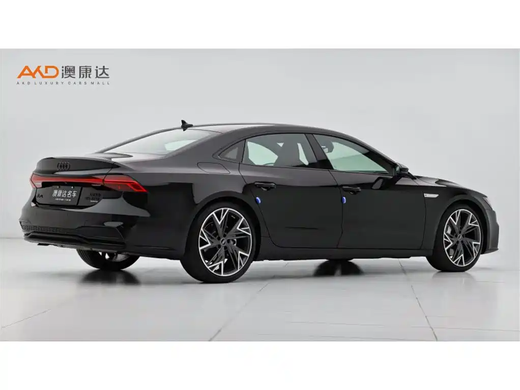Audi A7L 2023 55 TFSI quattro S-line Black Warrior Edition фото 3