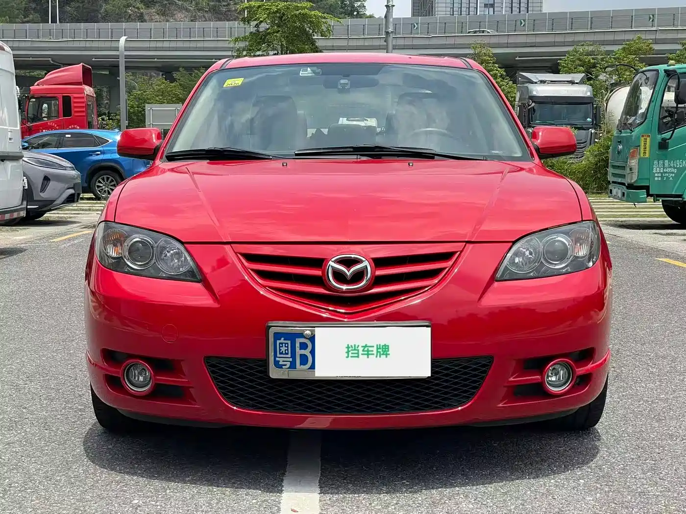 Фото 2 - Mazda 3