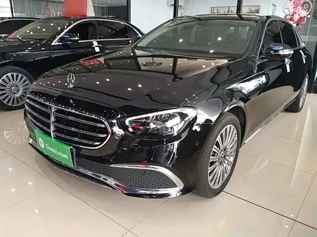 Mercedes-Benz E-Class 2022