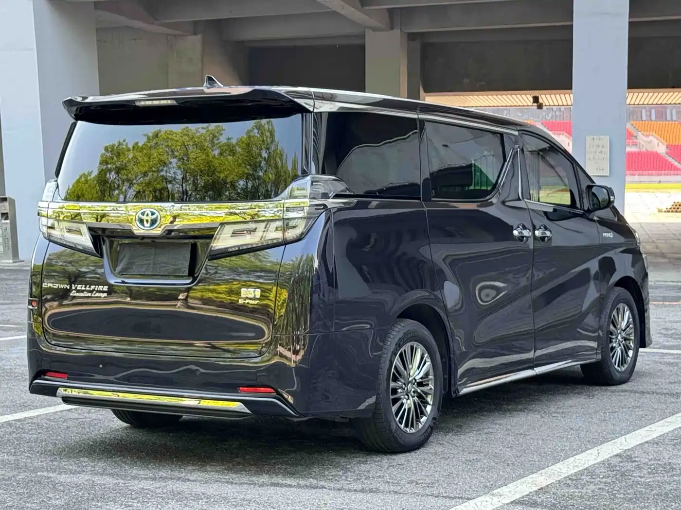 Toyota Vellfire 2023 2023 Crown Hybrid 2.5L HV Premium