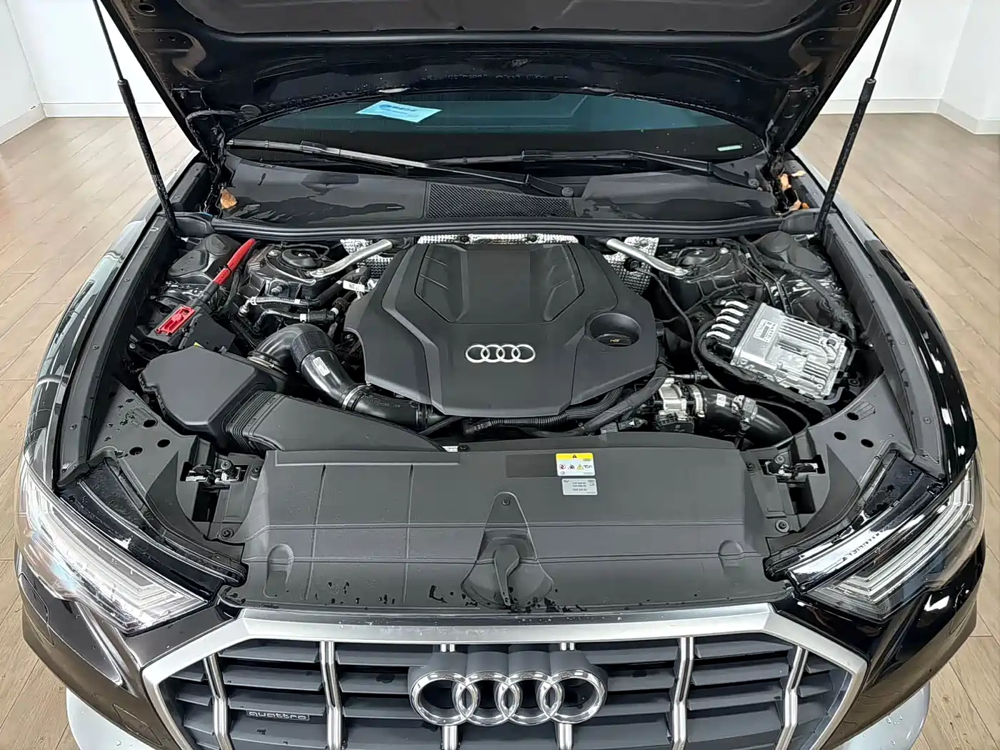 Audi A6 (Import) 2024 2024 allroad quattro 55 TFSI Premium Off-road