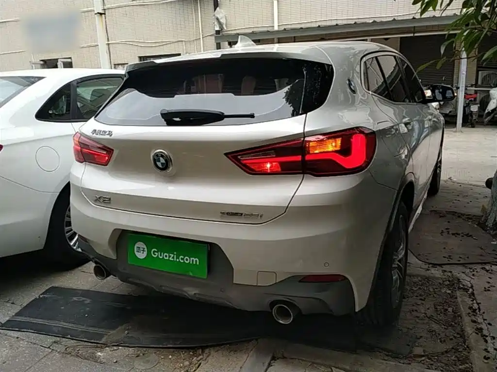 BMW X2 2020 sDrive25i Leading M Off-Road Package фото 7