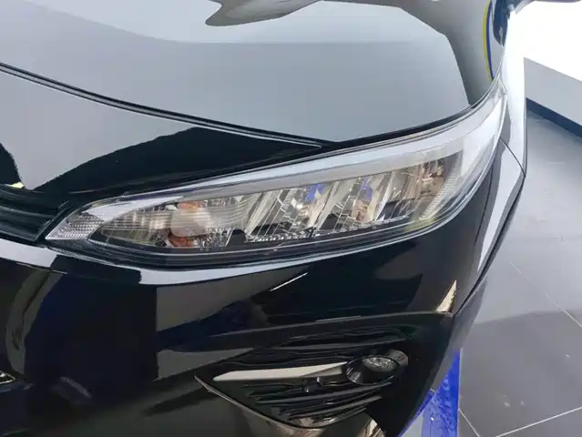 Toyota Wildlander 2020 2.0L CVT AWD Luxury Edition — фото 5