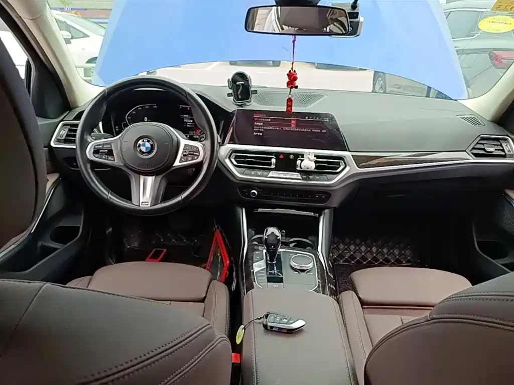 BMW 3-SERIES