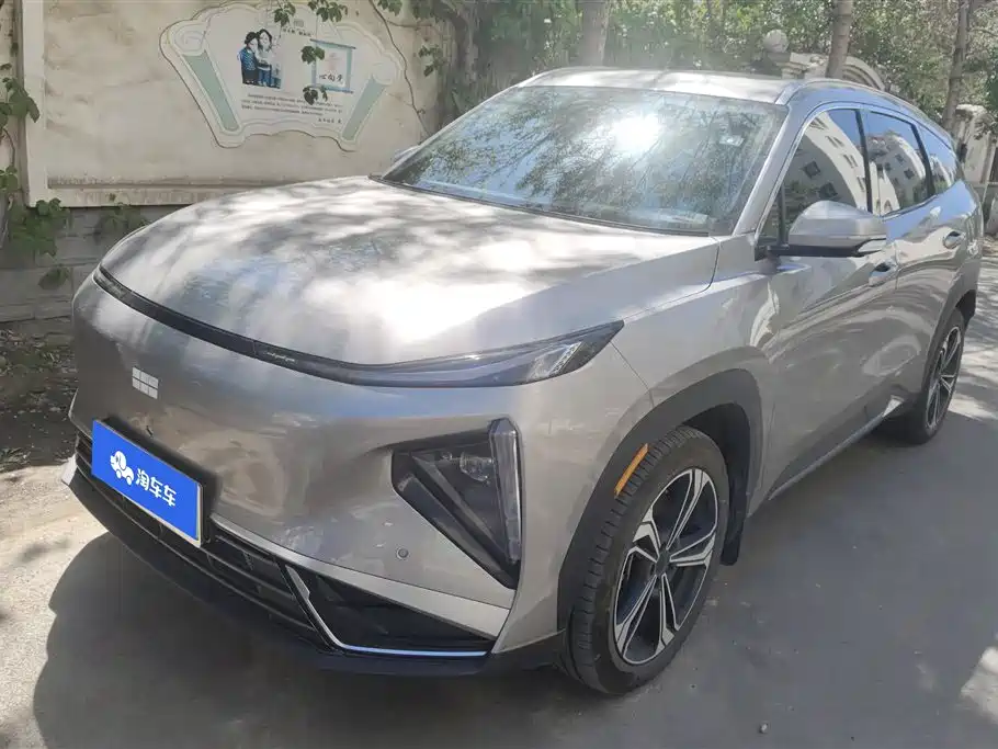 Geely Galaxy Galaxy L7 2025 EM-i 115km Explorer Edition